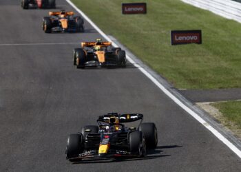 Czerwony Byk „nadal za daleko” mimo wezwania do walki F1 Norrisa