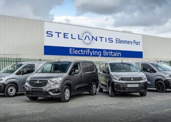 Oferta dnia: Vany elektryczne EV tanieją o 2500 funtów plus darmowe prezenty o wartości ponad 1150 funtów