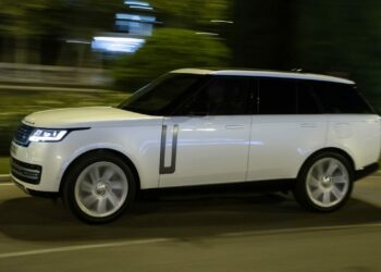 Kradzieże samochodów Range Rover skłaniają JLR do wzmocnienia ochrony w starych i nowych samochodach