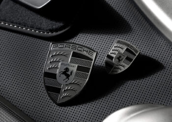 Modele Turbo marki Porsche będą teraz posiadały unikalne logo herbu
