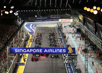 GP Formuły 1 w Singapurze nie jest zagrożony pomimo dochodzenia w sprawie korupcji, twierdzi rząd