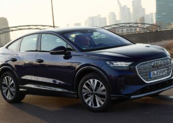 Nowa recenzja Audi Q4 e-tron 2024: więcej mocy, większy zasięg i szybsze ładowanie