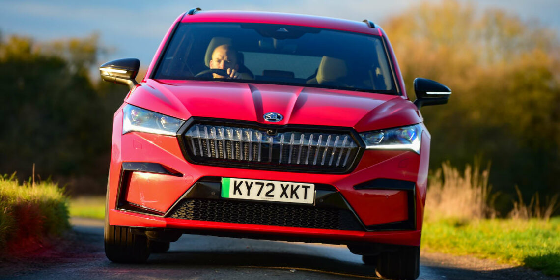 Oferta dnia: zaktualizowany Skoda Enyaq w 0% RRSO i darmowa ładowarka ścienno-domowa w cenie